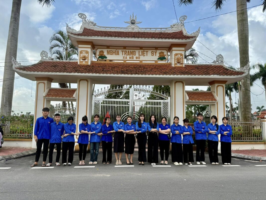 HOẠT ĐỘNG TRI ÂN – DỌN DẸP KHUÔN VIÊN NGHĨA TRANG LIỆT SĨ XÃ MỄ SỞ