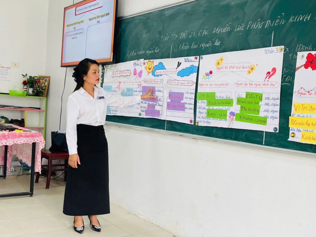 SINH HOẠT CHUYÊN MÔN THEO HƯỚNG NGHIÊN CỨU BÀI HỌC – NHÓM SỬ – ĐỊA 🌍